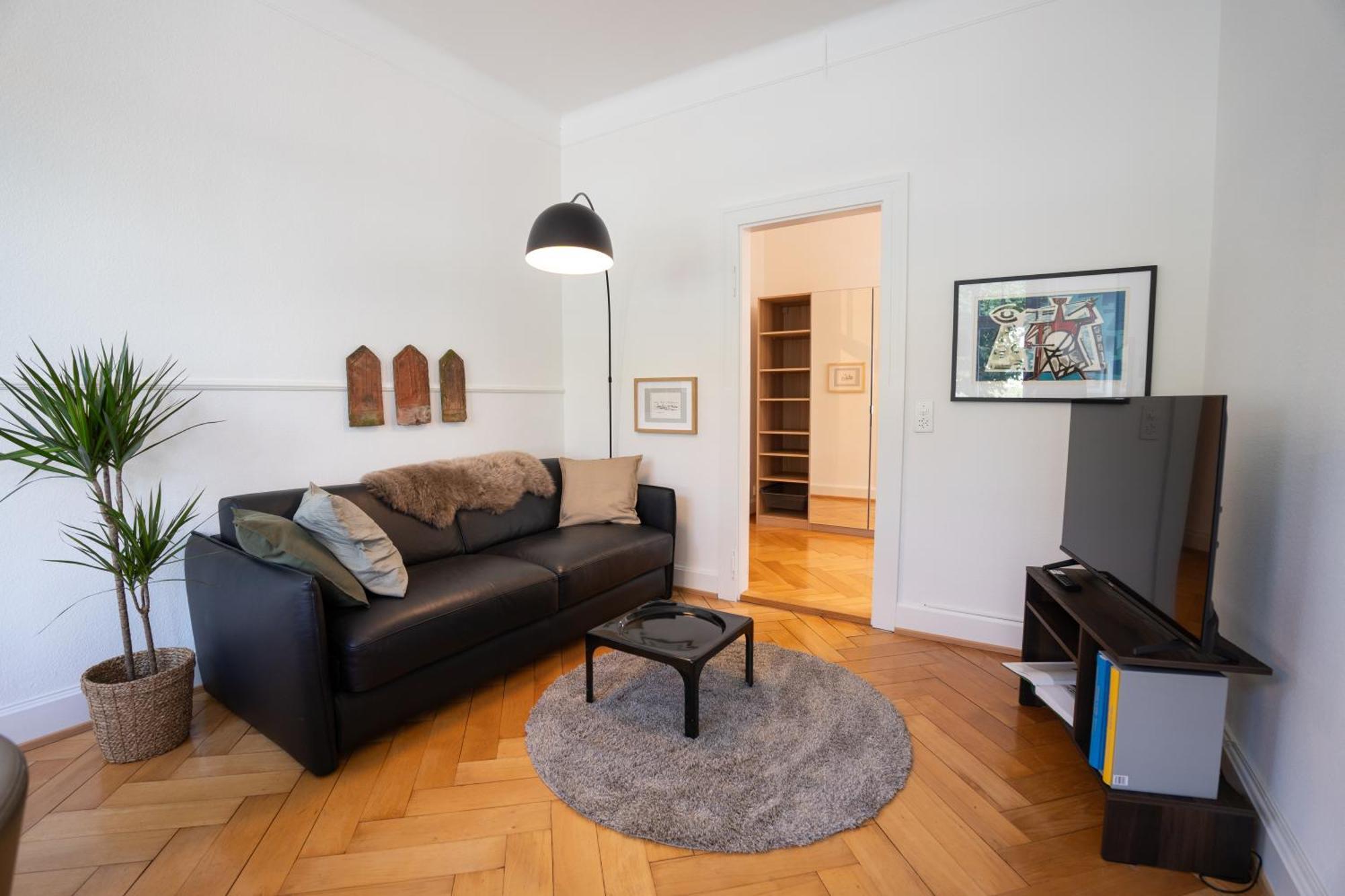 Charmante Altbauwohnung Am Rhein Basilea Exterior foto